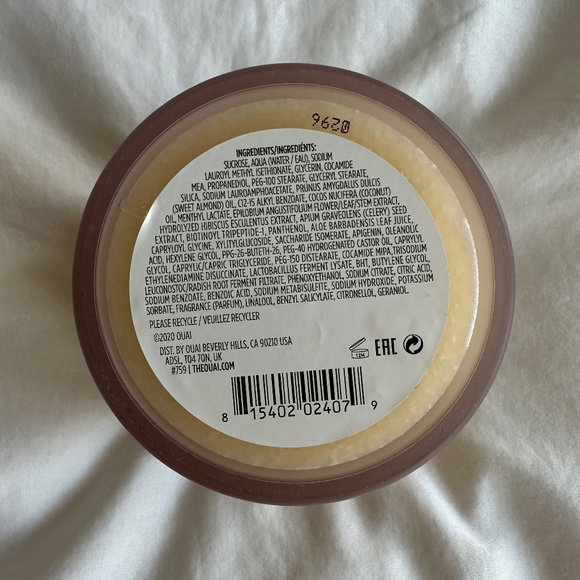 NEW! OUAI Scalp and Body Scrub - Picture 3 of 4